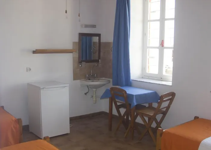 Otel Medieval Rose 3*