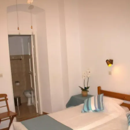 Medieval Rose עיר רודוס