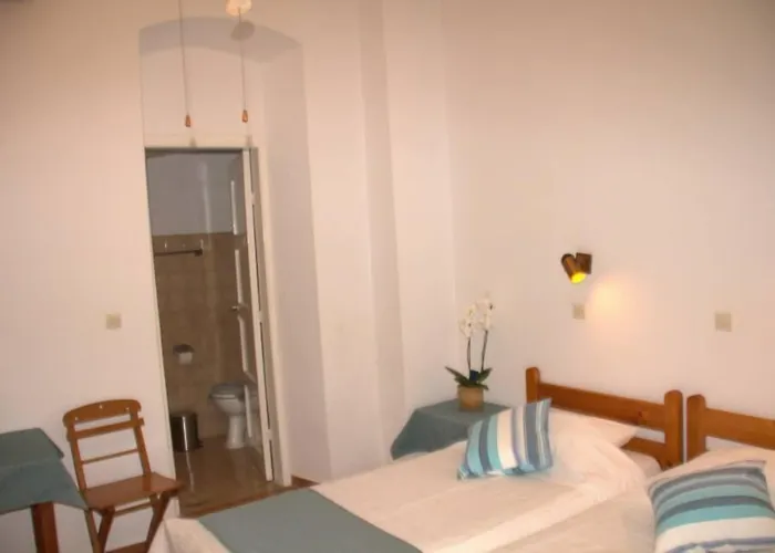 Medieval Rose עיר רודוס